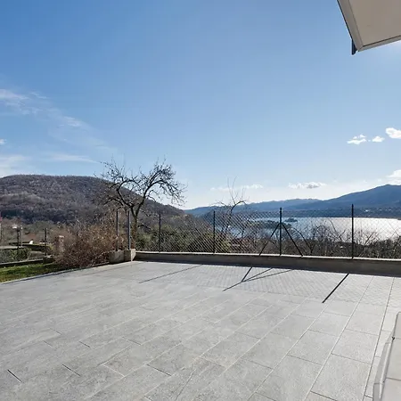 Casa Da Zia Piera Apartamento Pettenasco