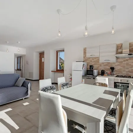 Casa Da Zia Piera Lägenhet